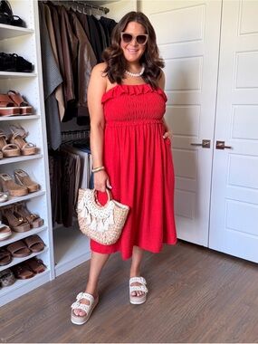 Time and Tru Women's Sleeveless Smocked Midi Dress